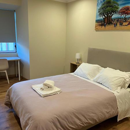 Acacias Rubras Hostel เฟร์เรย์รา โด เซเซเร ภายนอก รูปภาพ