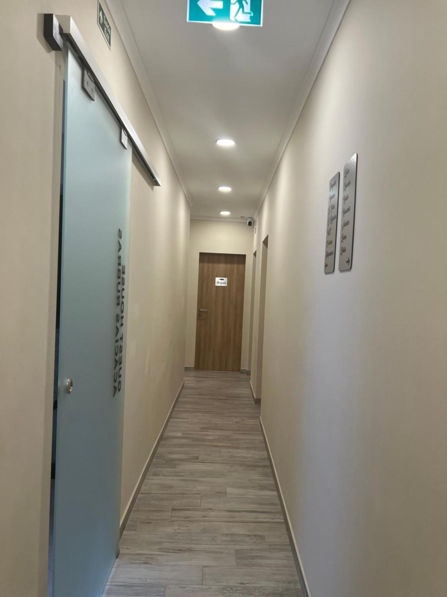 Acacias Rubras Hostel เฟร์เรย์รา โด เซเซเร ภายนอก รูปภาพ